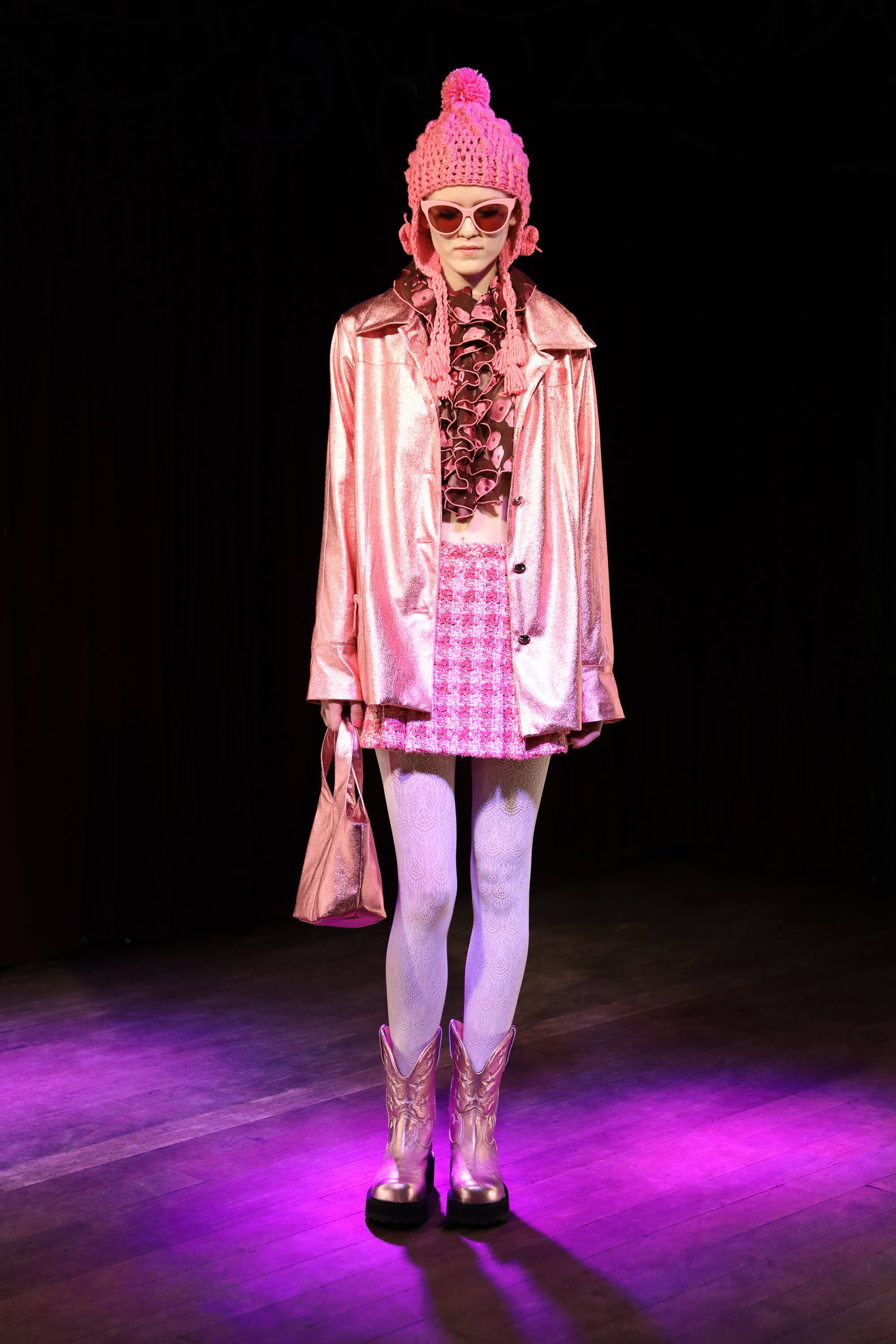 Fall/Winter 2023 – Anna Sui